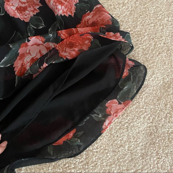 Olivaceous Off the Shoulder Floral Blouse - Picture 3 of 6